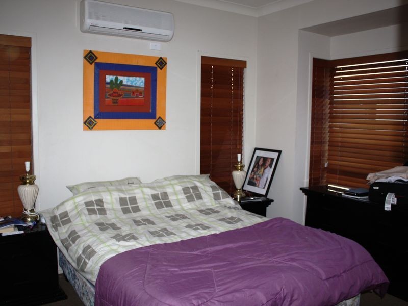 34/2 Grand Parade, Kawana Island QLD 4575