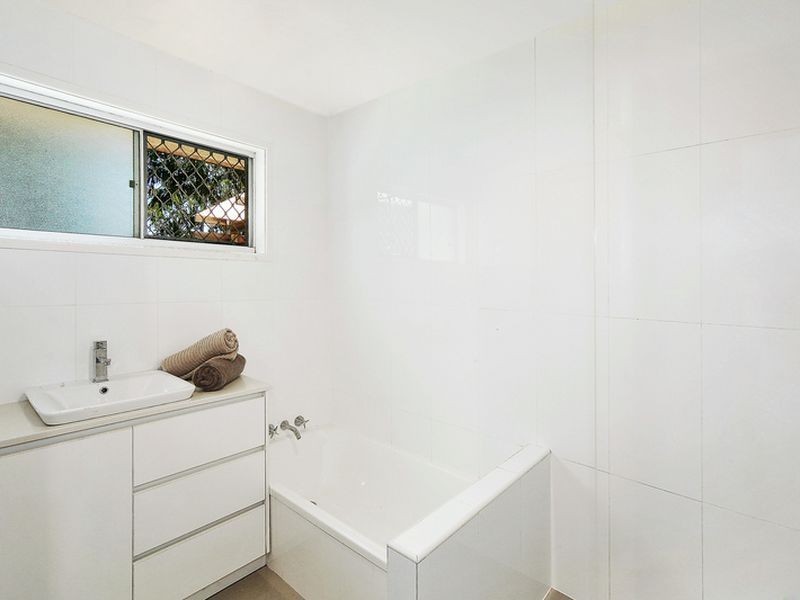 5 Sugarwood Street, Aroona QLD 4551