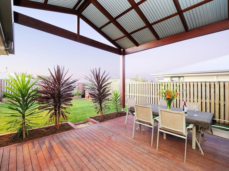 5 Elvena Circuit, Little Mountain QLD 4551