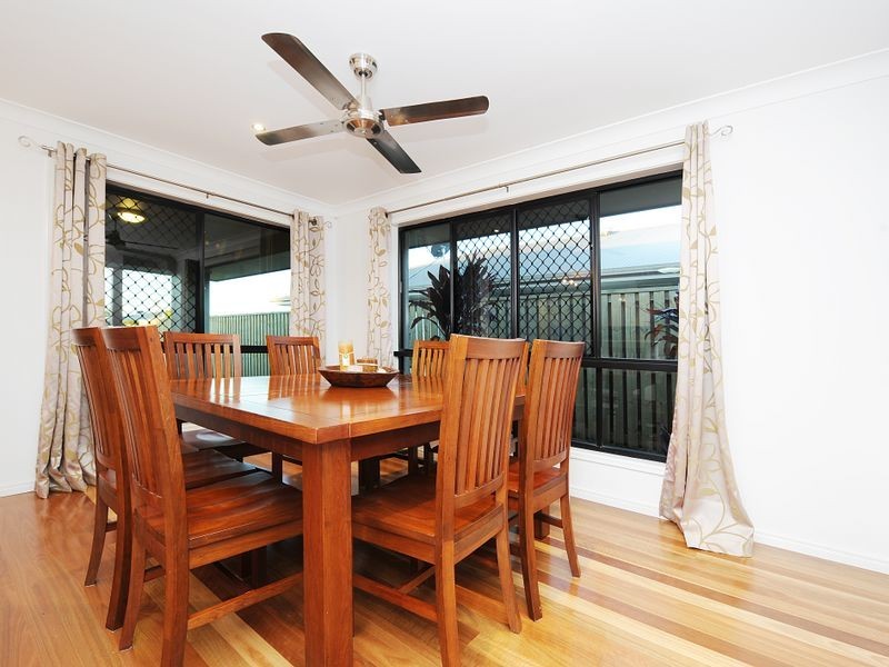 5 Elvena Circuit, Little Mountain QLD 4551