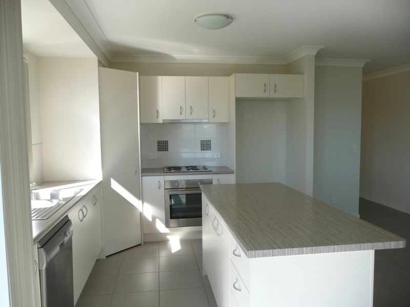 12 Forest View Way, Little Mountain QLD 4551