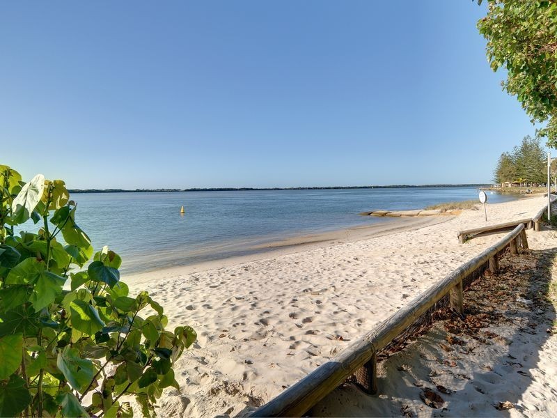 401/73 Golden Beach Esplanade, Golden Beach QLD 4551