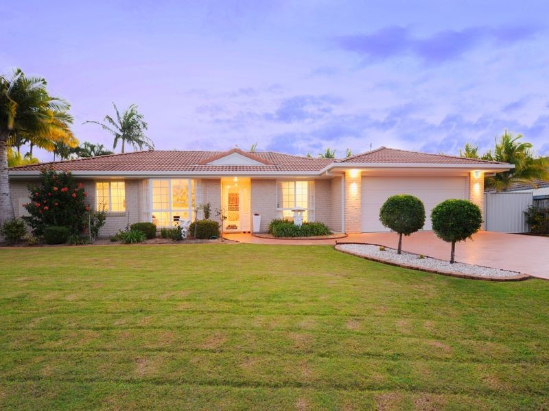 6 Berkley Pl, Little Mountain QLD 4551