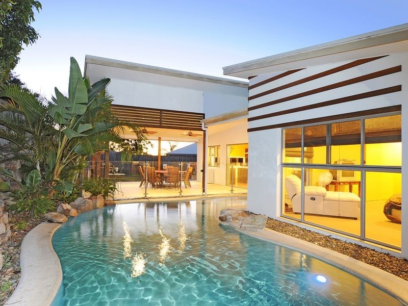 31 The Dales Crescent, Little Mountain QLD 4551