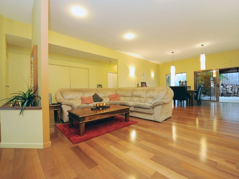 31 The Dales Crescent, Little Mountain QLD 4551