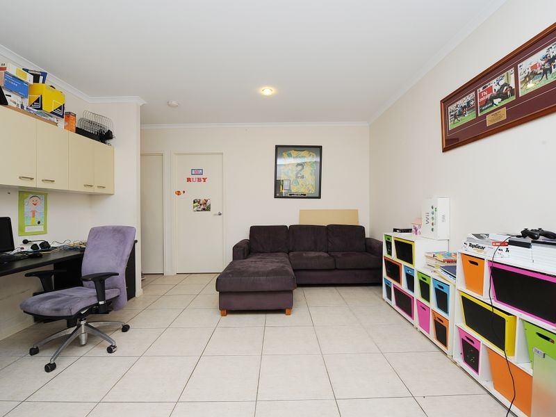 31 The Dales Crescent, Little Mountain QLD 4551