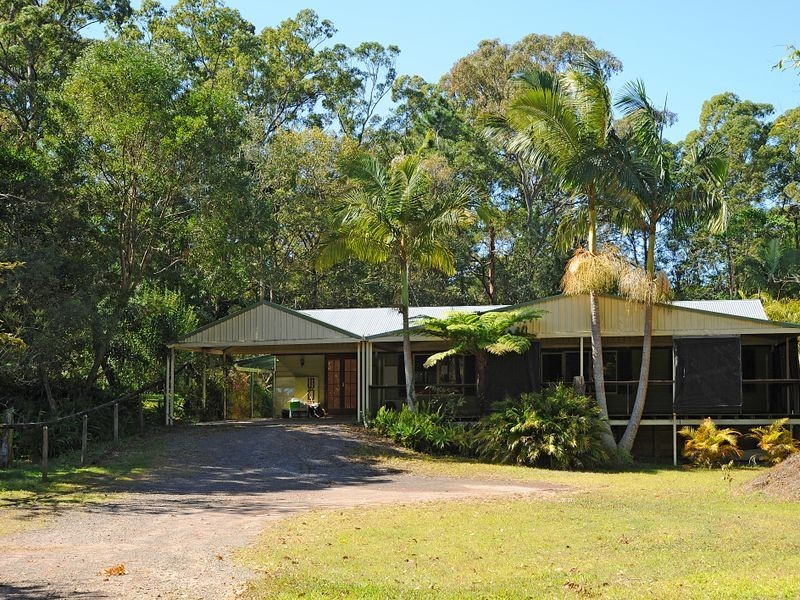 4 Mary Street, Landsborough QLD 4550