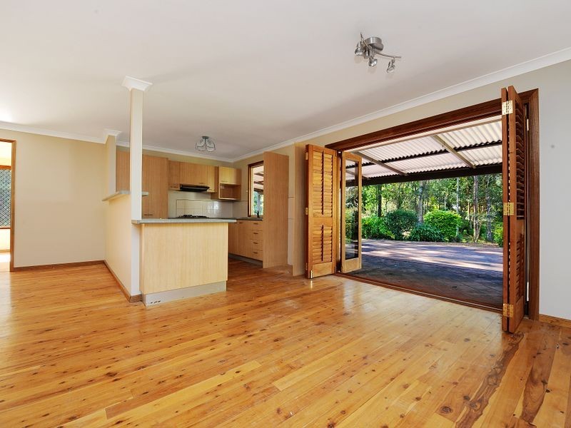 4 Mary Street, Landsborough QLD 4550