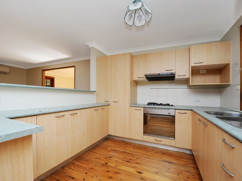 4 Mary Street, Landsborough QLD 4550