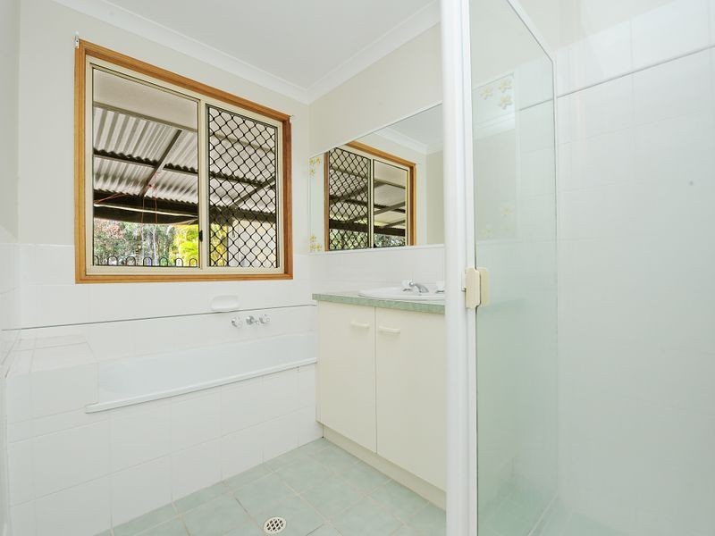 4 Mary Street, Landsborough QLD 4550