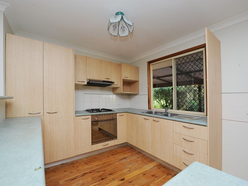 4 Mary Street, Landsborough QLD 4550