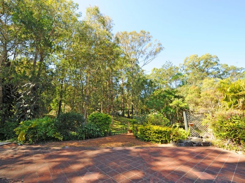 4 Mary Street, Landsborough QLD 4550