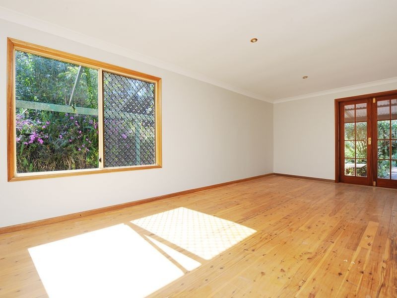 4 Mary Street, Landsborough QLD 4550