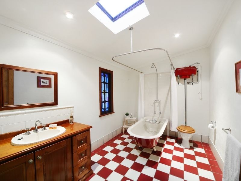690 Peachester Road, Peachester QLD 4519