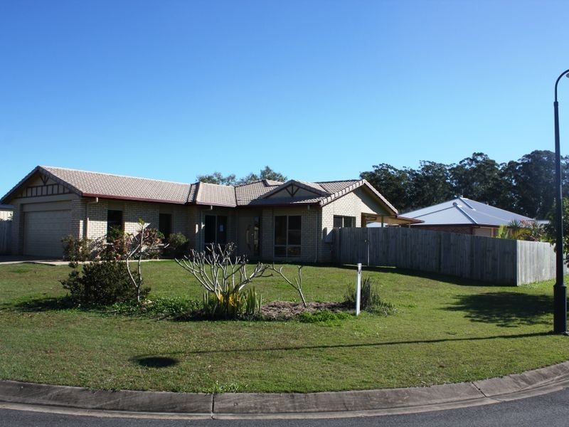 53 Coochin Hills Drive, Beerwah QLD 4519