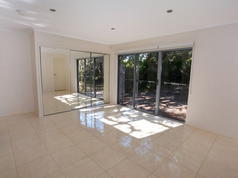 11 Lamerough Parade, Golden Beach QLD 4551