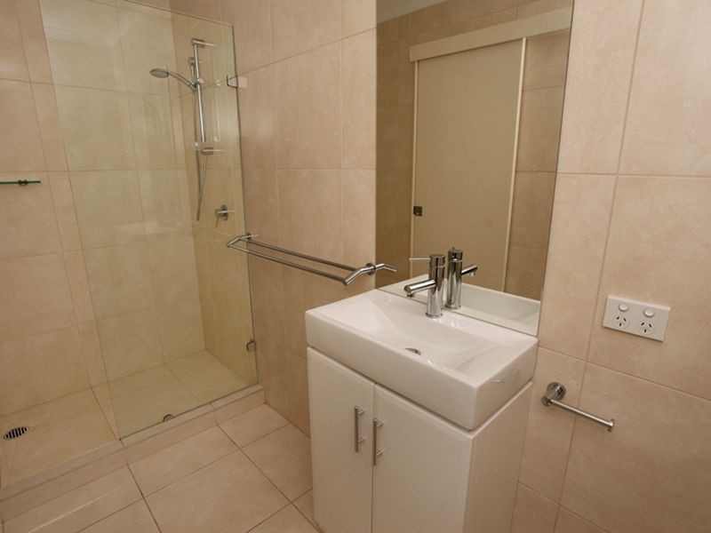 11 Lamerough Parade, Golden Beach QLD 4551