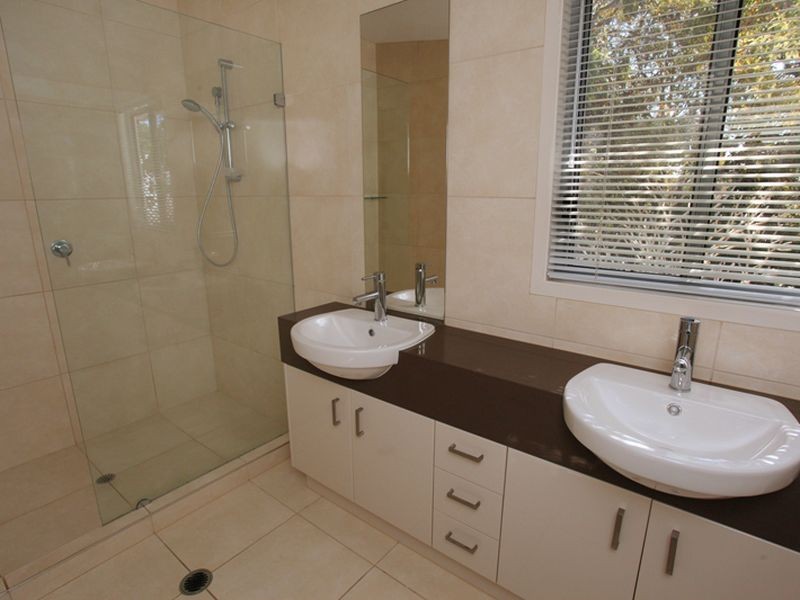 11 Lamerough Parade, Golden Beach QLD 4551