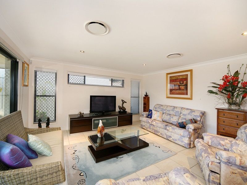 10 Daintree Boulevard, Little Mountain QLD 4551