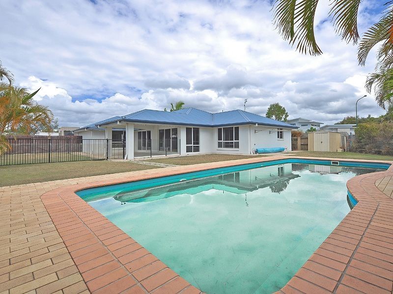 21 Hartley Crescent, Pelican Waters QLD 4551
