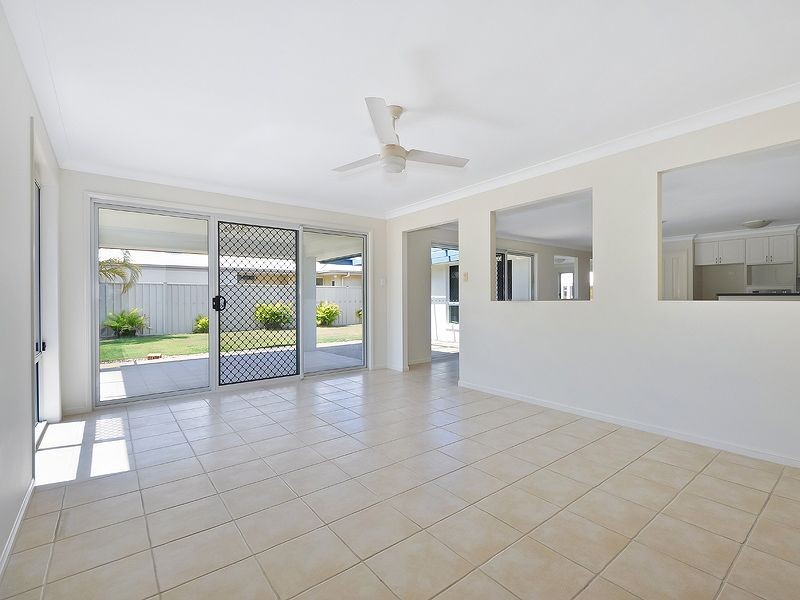 21 Hartley Crescent, Pelican Waters QLD 4551