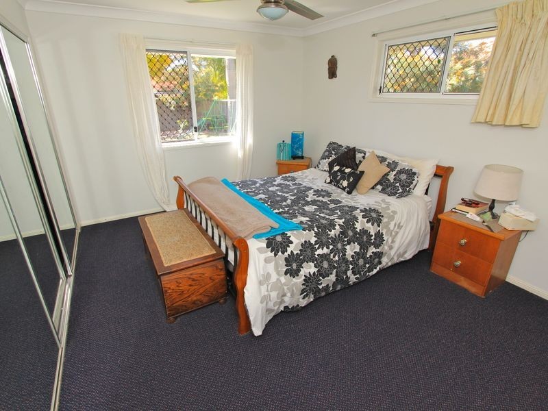 2 Leach Court, Pelican Waters QLD 4551