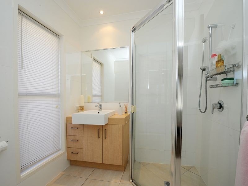 11 Leea Street, Sippy Downs QLD 4556