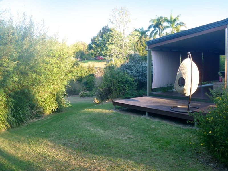 28 Clearview Drive, Glass House Mountains QLD 4518