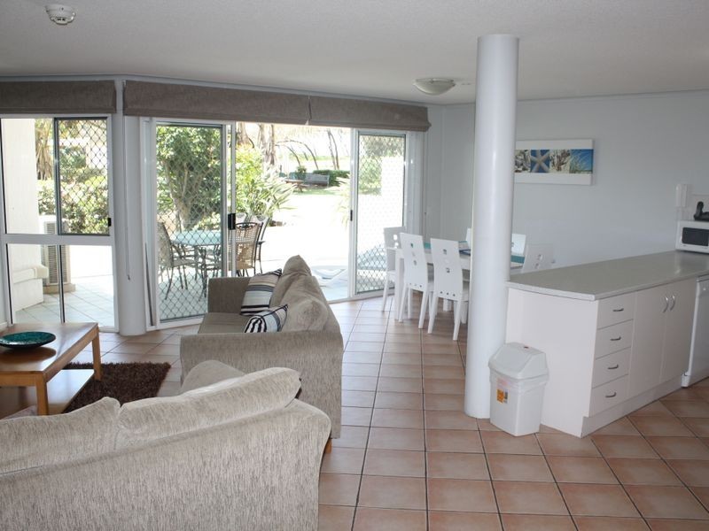 3 Surfside on the Beach/143 Lowanna Drive, Buddina QLD 4575