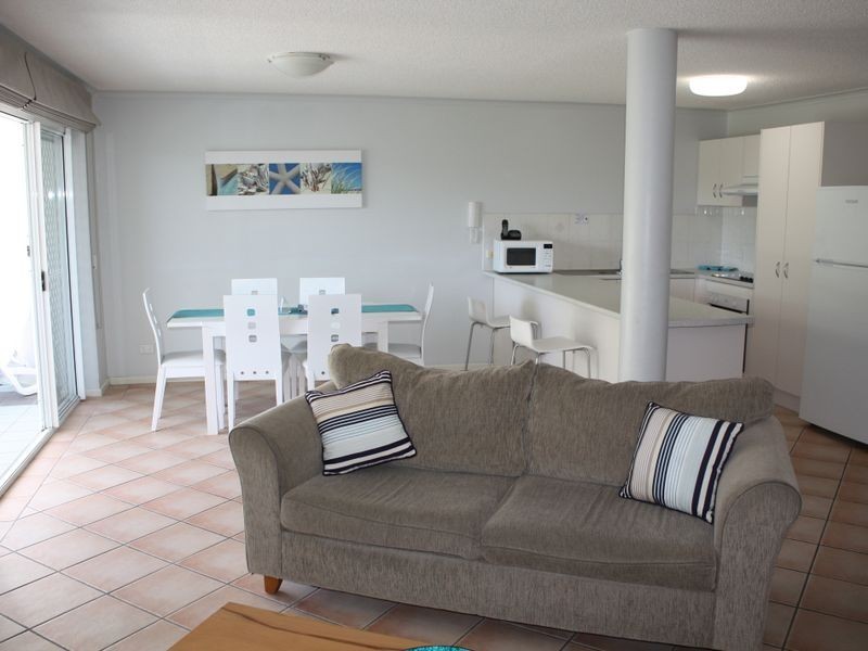 3 Surfside on the Beach/143 Lowanna Drive, Buddina QLD 4575