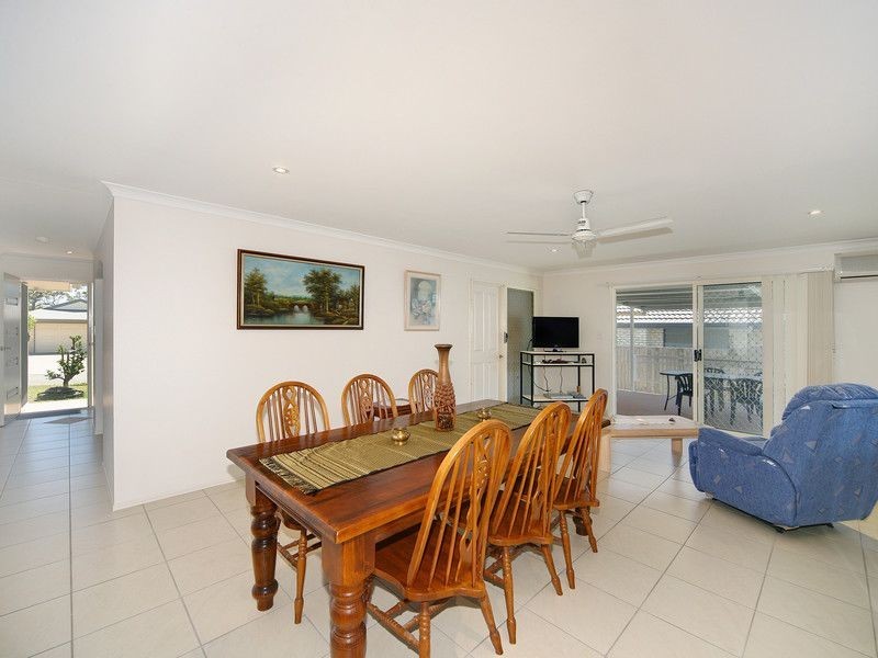 5 Kingsley Court, Little Mountain QLD 4551