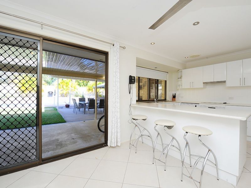 3 Rossiter Place, Aroona QLD 4551