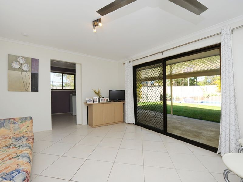 3 Rossiter Place, Aroona QLD 4551