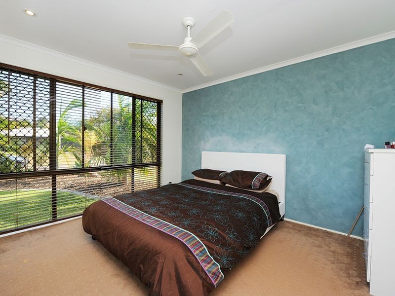 3 Rossiter Place, Aroona QLD 4551