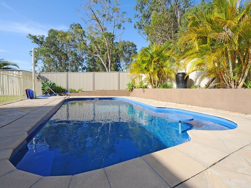 3 Rossiter Place, Aroona QLD 4551