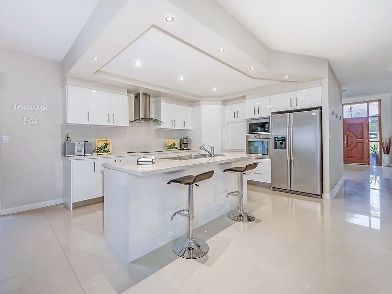 12 St Pauls Avenue, Pelican Waters QLD 4551