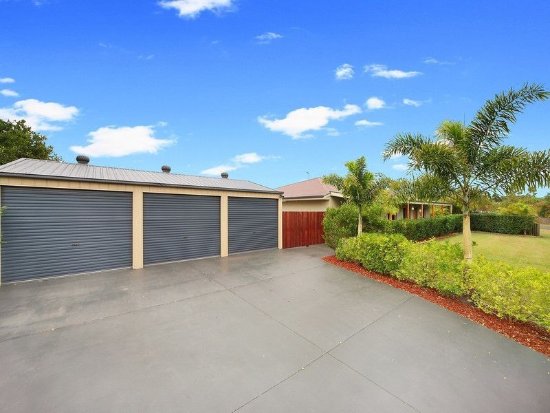 4 Sugar Gum Drive, Mooloolah Valley QLD 4553