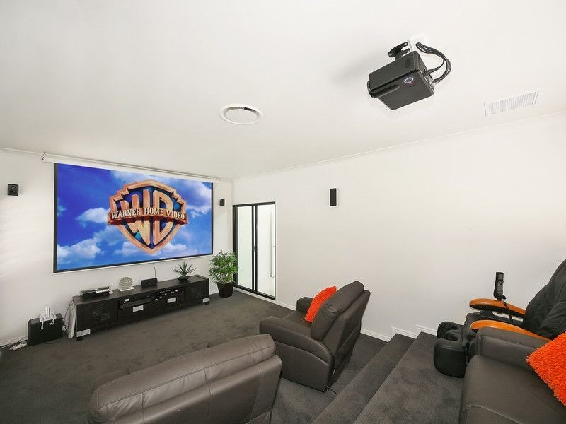 4 Sugar Gum Drive, Mooloolah Valley QLD 4553