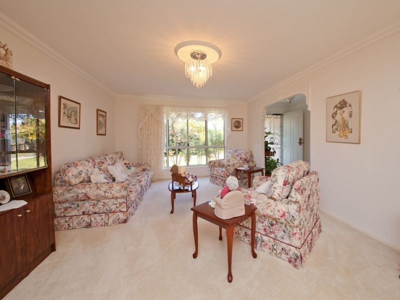7 Coolamon Crescent, Beerwah QLD 4519