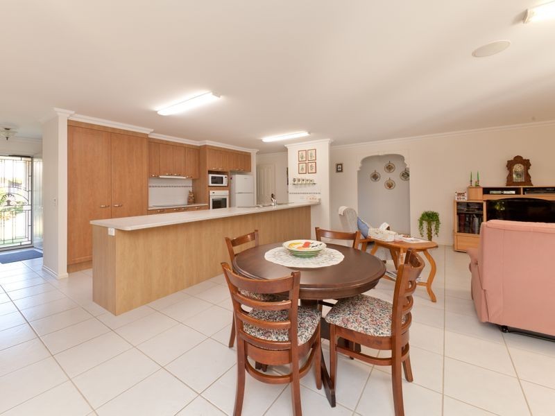 7 Coolamon Crescent, Beerwah QLD 4519