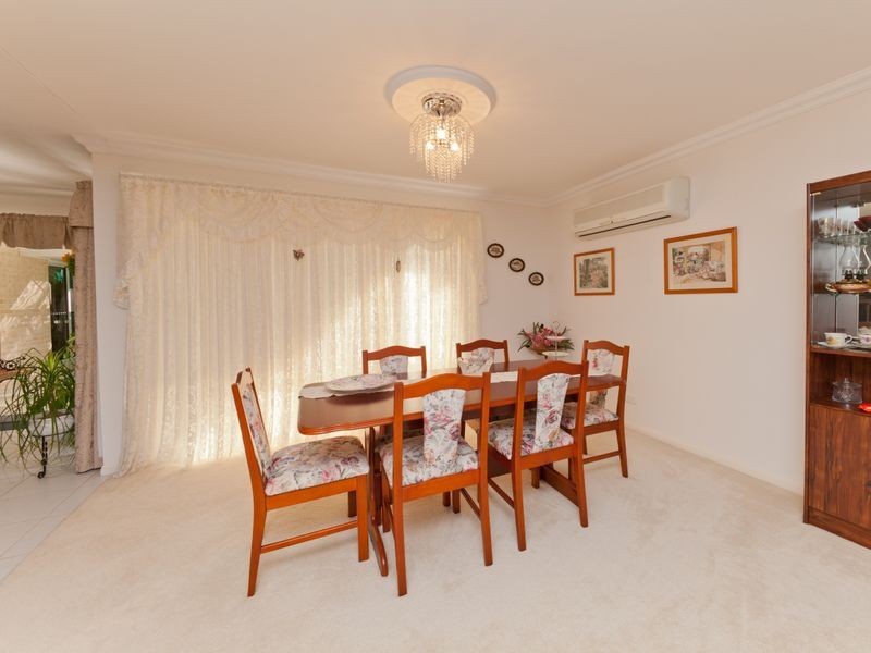 7 Coolamon Crescent, Beerwah QLD 4519
