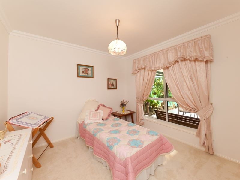 7 Coolamon Crescent, Beerwah QLD 4519