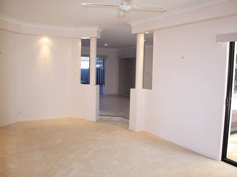 5 Finnegan Place, Pelican Waters QLD 4551