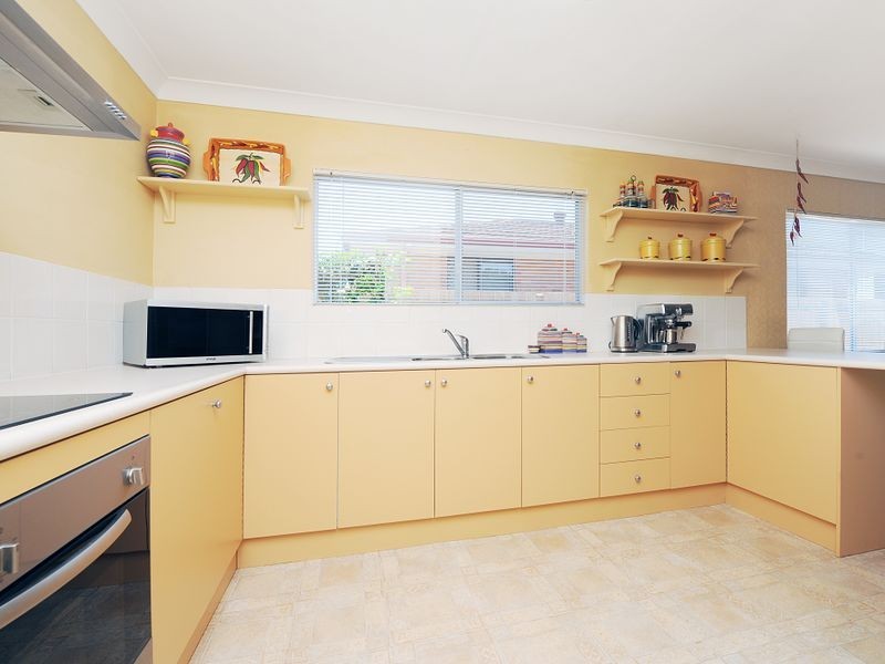 42 Nelson street, Golden Beach QLD 4551