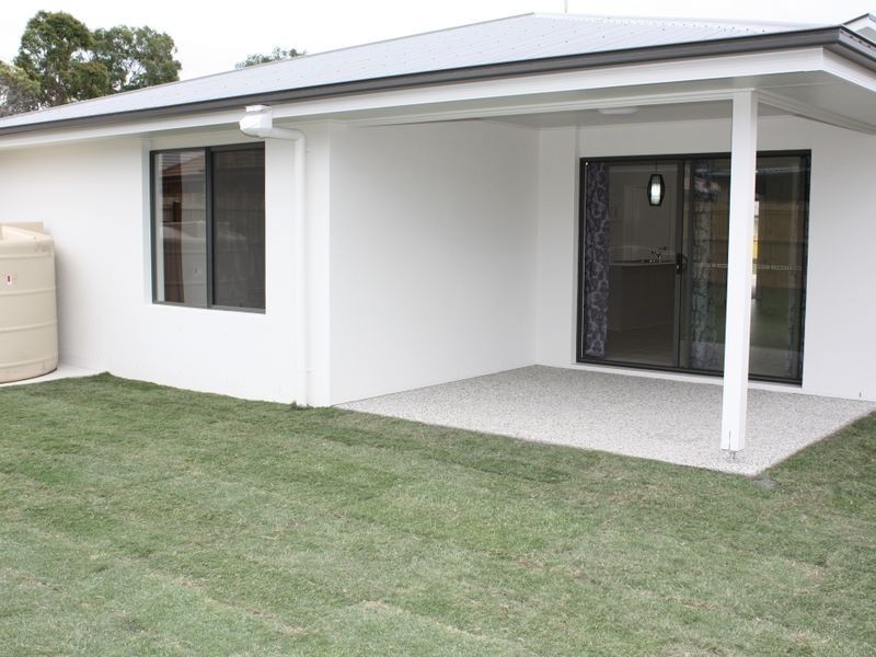 7 Cumberland Cres, Little Mountain QLD 4551