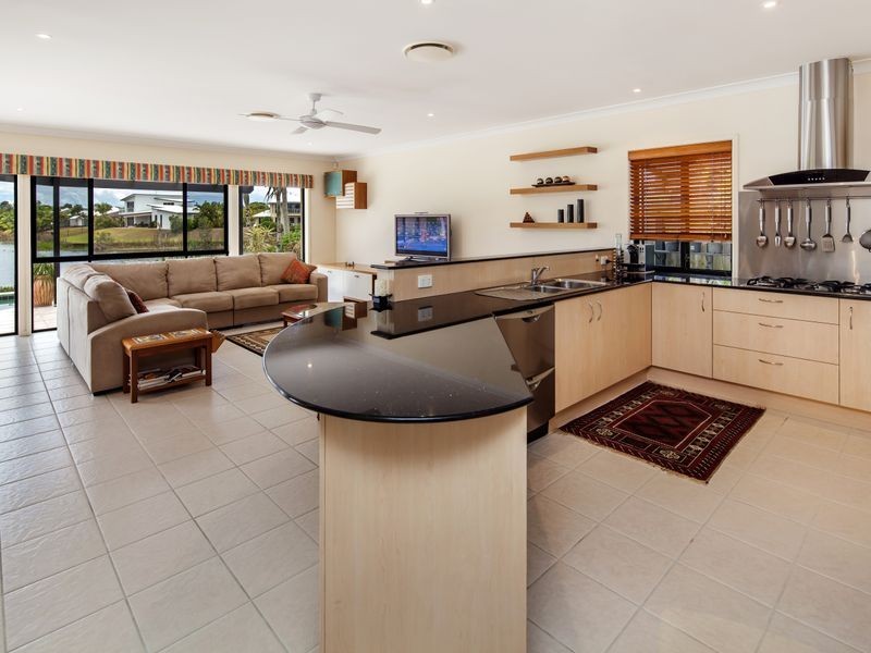 20 Wallaby Circuit, Pelican Waters QLD 4551
