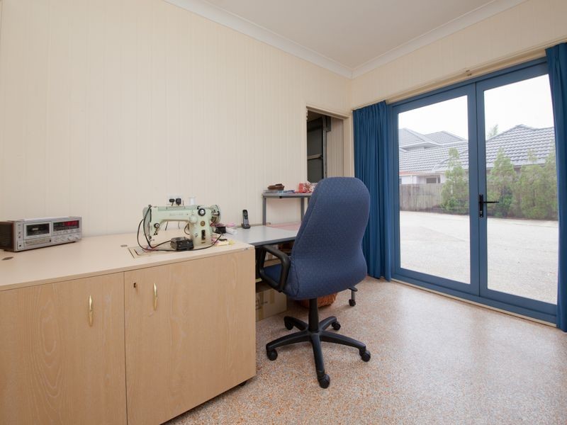 8 Midden Place, Pelican Waters QLD 4551