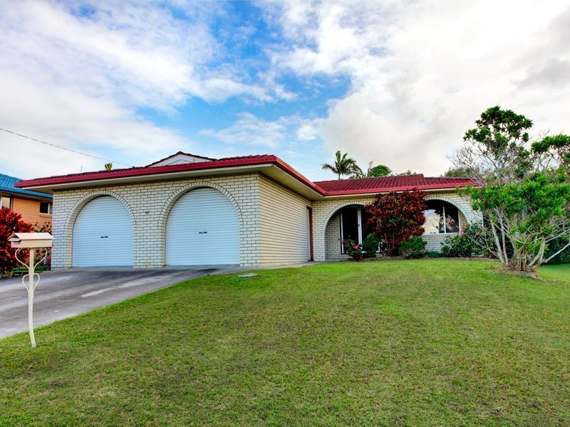 68 Coonowrin Street, Battery Hill QLD 4551