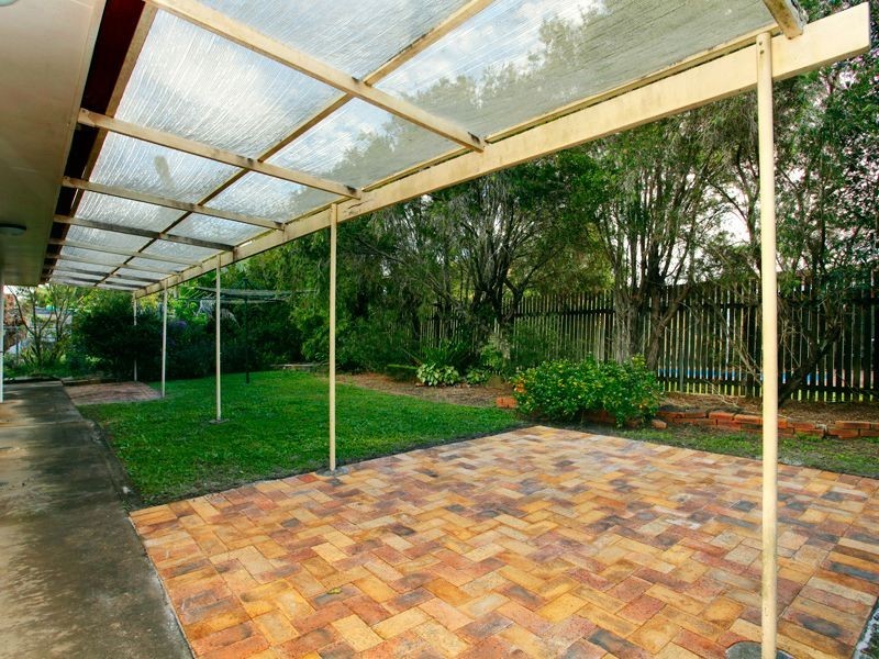 68 Coonowrin Street, Battery Hill QLD 4551