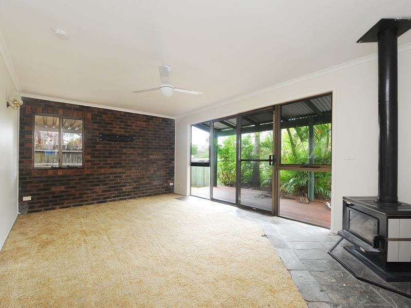 2 Tristania Street, Aroona QLD 4551